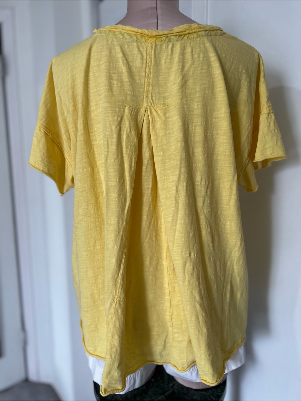 Pilcro Short-Sleeve Boxy Tees in Orange and Yellow bundle of 2 size L - Picture 9 of 10